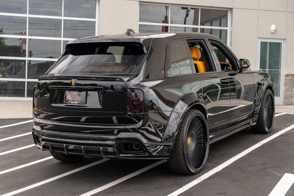 Used 2025 Rolls-Royce Cullinan AWD/4WD image 20
