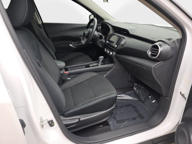 Used 2024 Nissan Kicks SV FWD image 37