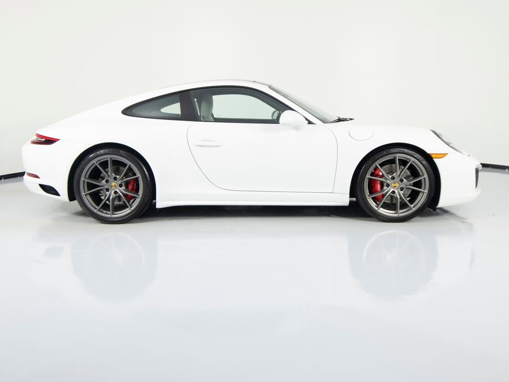 Certified 2017 Porsche 911 Carrera 4S image 11
