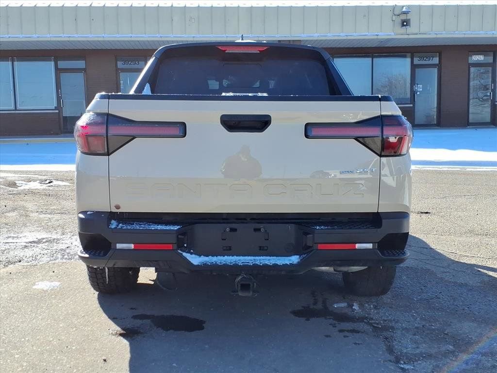 Used 2022 Hyundai Santa Cruz SEL Premium w/ Cargo Package image 4