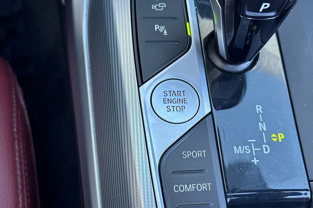 Used 2023 BMW M440i Convertible w/ Premium Package image 24