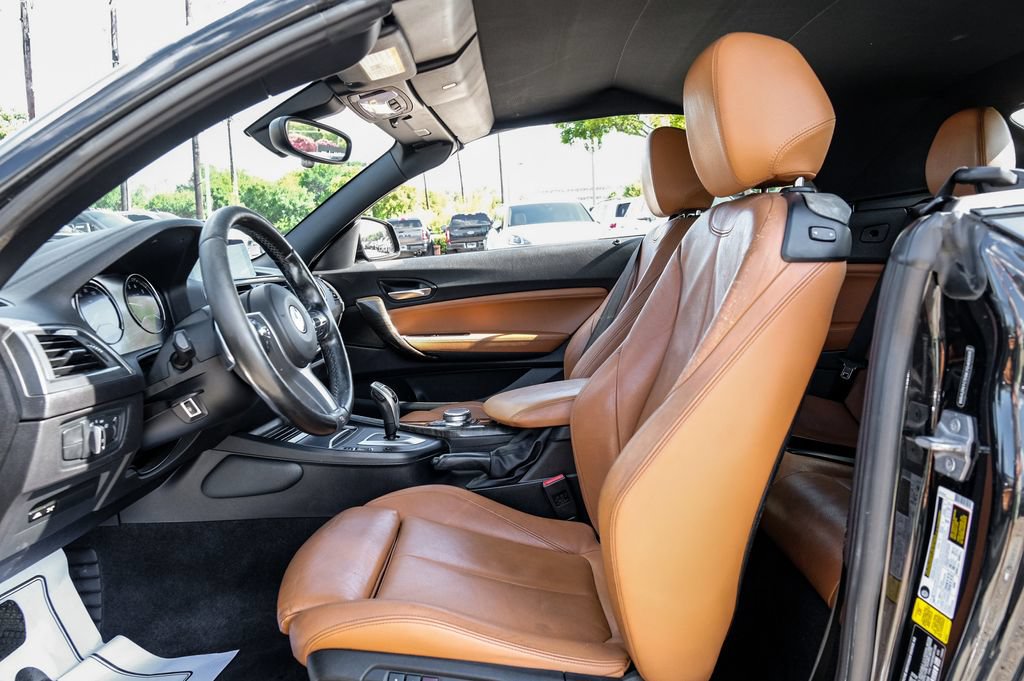 Used 2019 BMW M240i Convertible RWD image 31