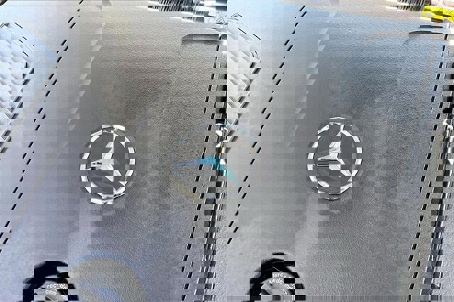 Certified 2025 Mercedes-Benz C 300 4MATIC Sedan image 34