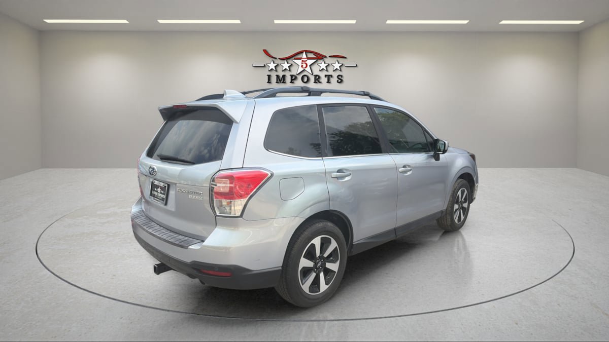 Used 2017 Subaru Forester 2.5i Limited AWD/4WD image 5