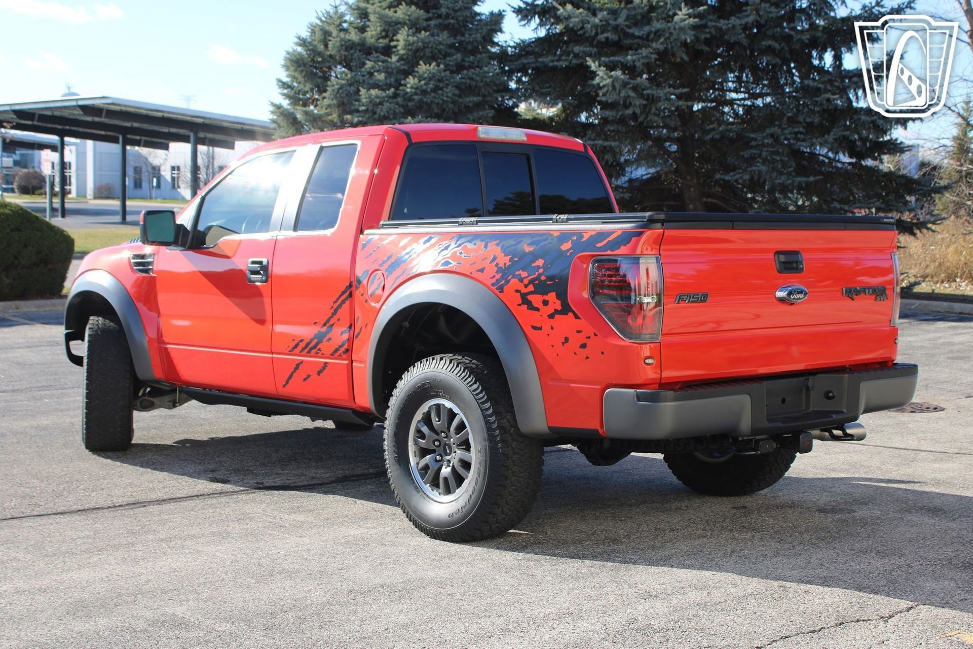 Used 2010 Ford F150 Raptor image 9