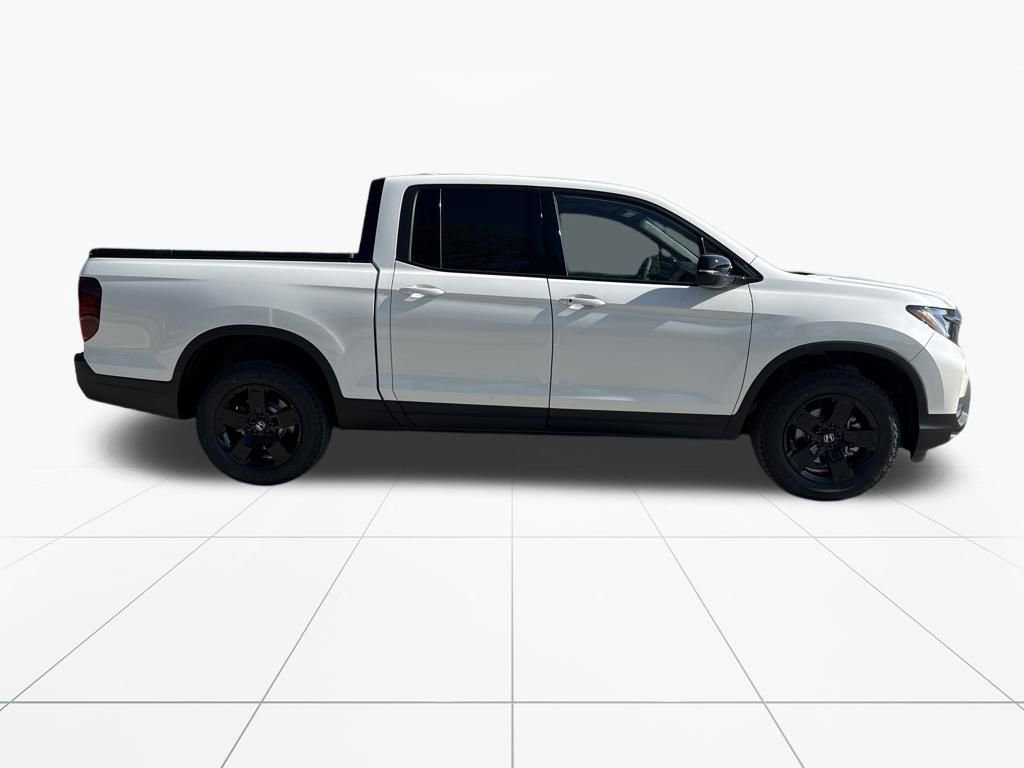 New 2026 Honda Ridgeline Black Edition image 9