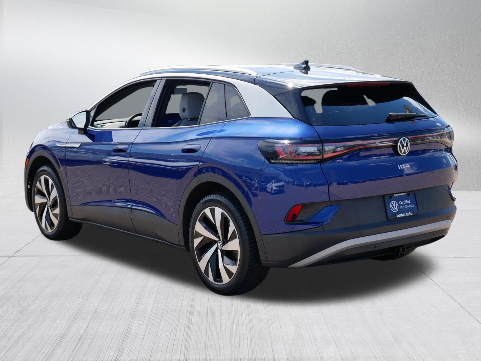 Used 2022 Volkswagen ID.4 Pro S AWD/4WD image 5