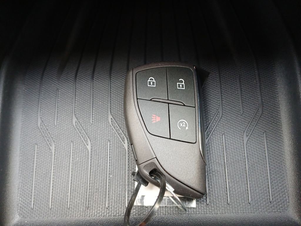 New 2026 Chevrolet Equinox EV LT w/ Comfort Package FWD image 20