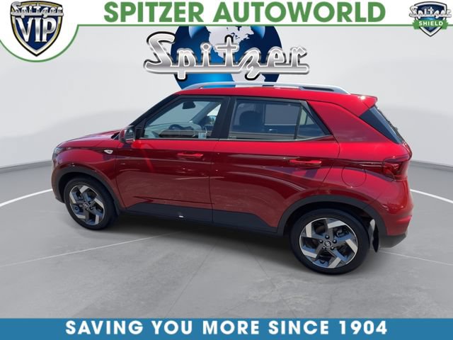 Used 2025 Hyundai Venue SEL FWD image 6