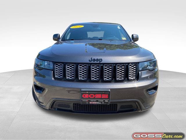 Certified 2021 Jeep Grand Cherokee Laredo X AWD/4WD image 2