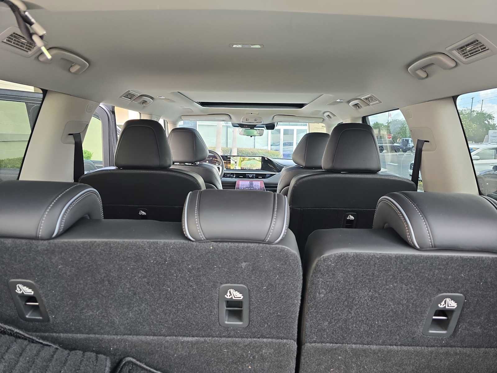 Certified 2025 INFINITI QX80 Sensory AWD/4WD image 29