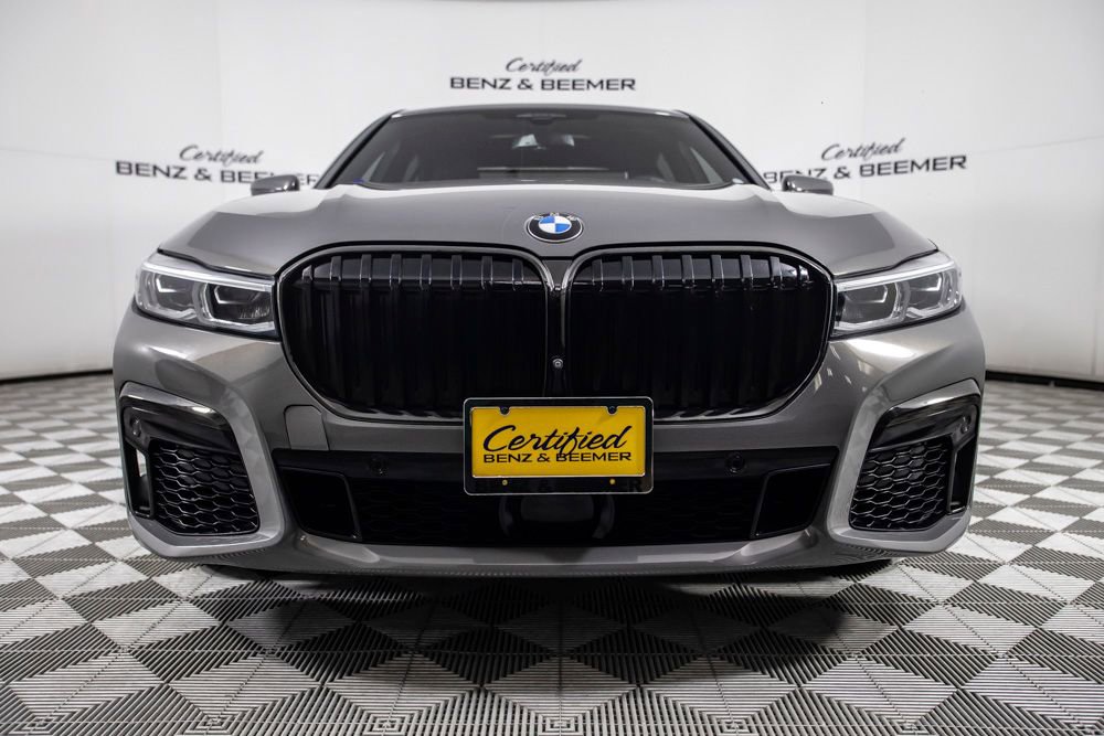 Used 2022 BMW 750i xDrive w/ M Sport Package image 7