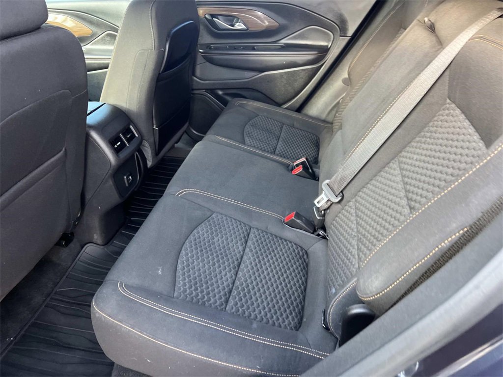 Certified 2019 GMC Terrain SLE w/ Driver Convenience Package image 12