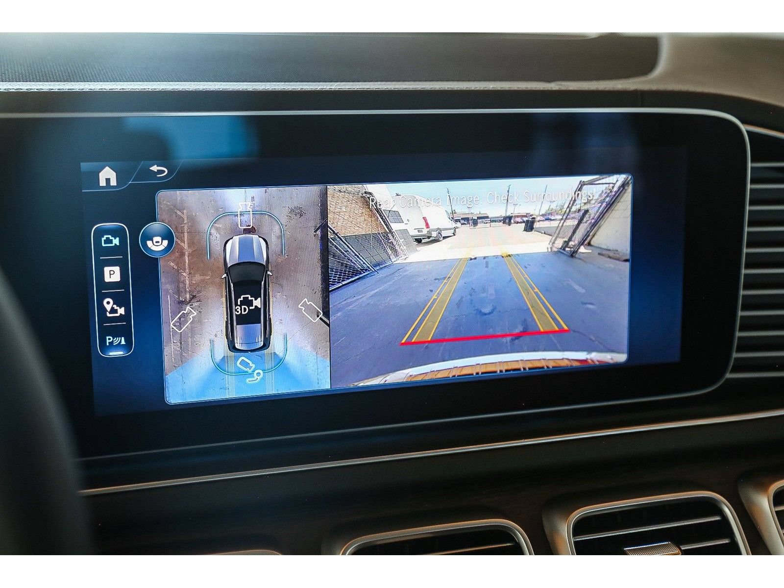 New 2026 Mercedes-Benz GLS 450 4MATIC image 22