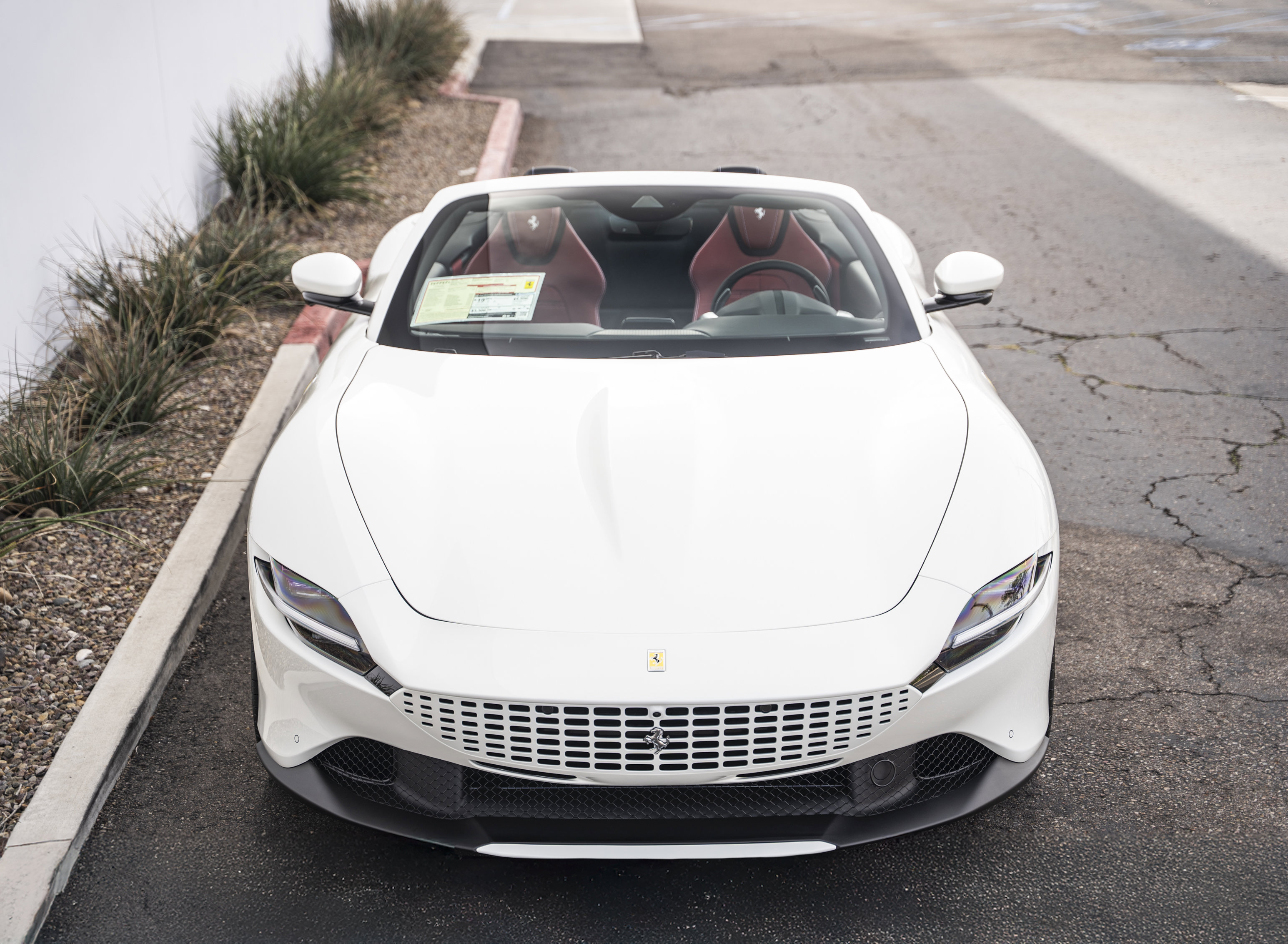 Used 2026 Ferrari Roma Spider RWD image 8
