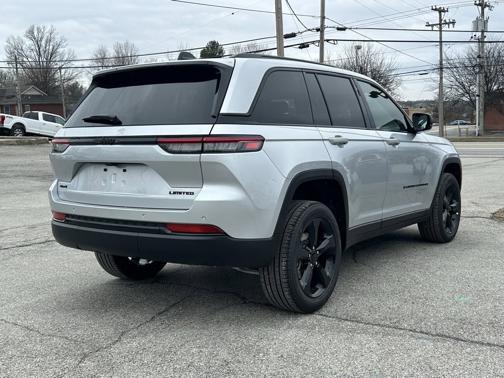 New 2025 Jeep Grand Cherokee Limited w/ Black Appearance Package image 6