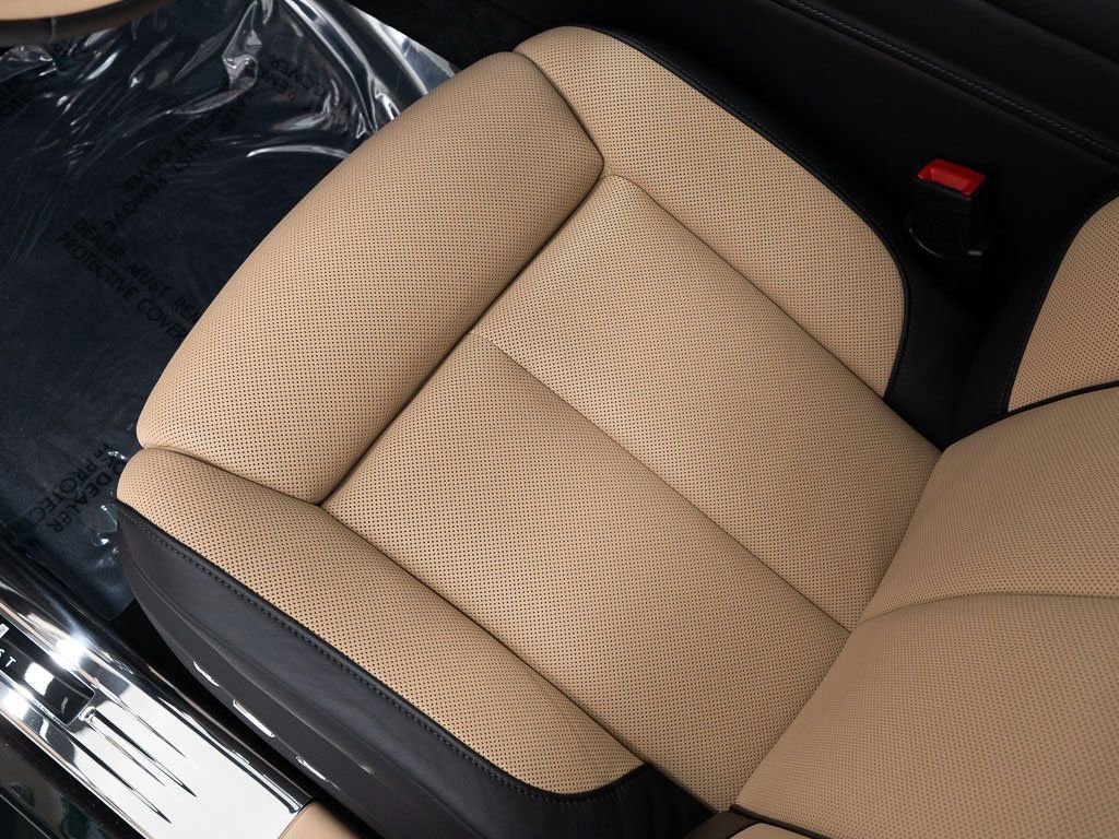 Used 2025 Rolls-Royce Ghost image 20
