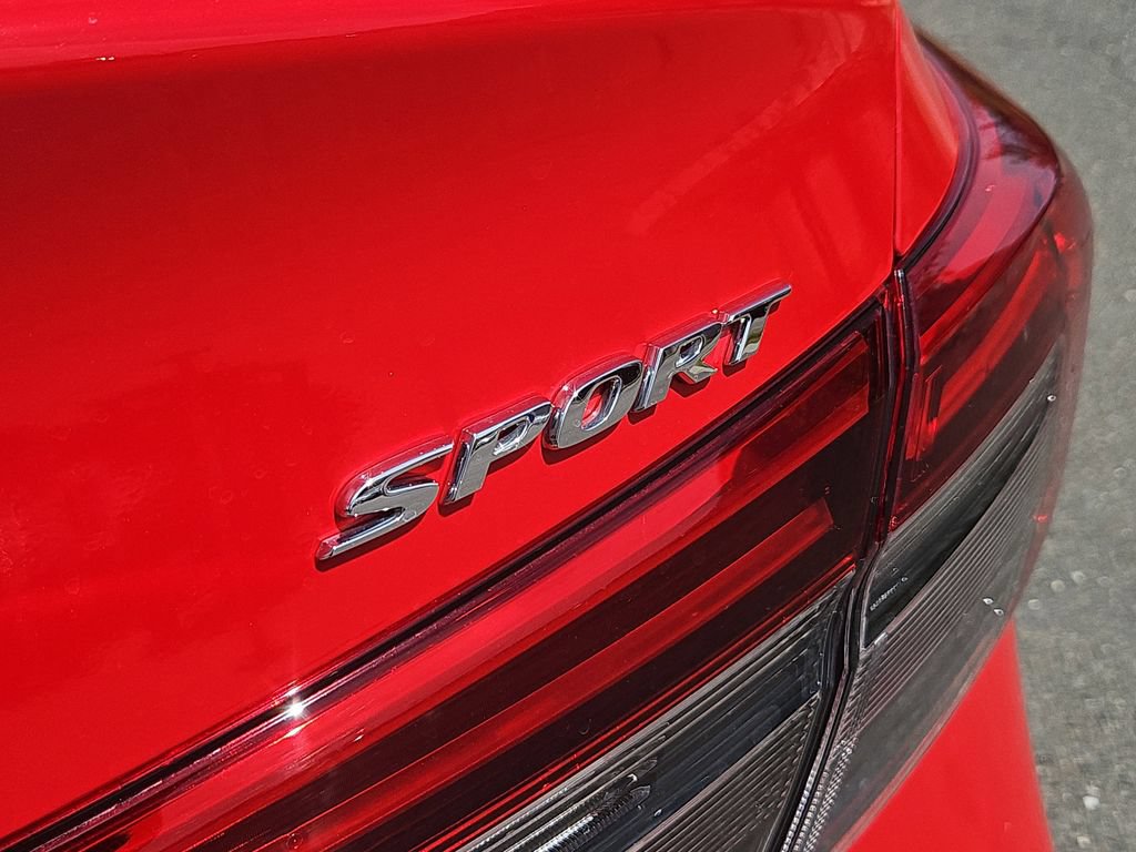 Used 2024 Honda Civic Sport image 12