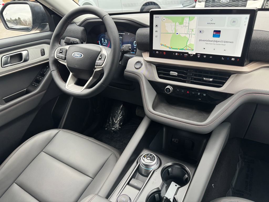 New 2026 Ford Explorer Active w/ Active Comfort Package image 25