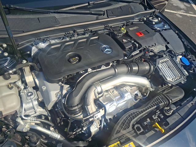 Used 2025 Mercedes-Benz CLA 250 image 28