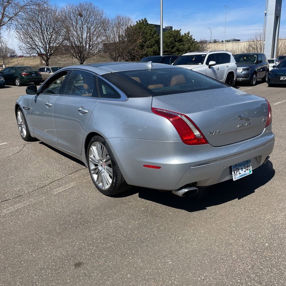 Used 2015 Jaguar XJ L Portfolio image 6