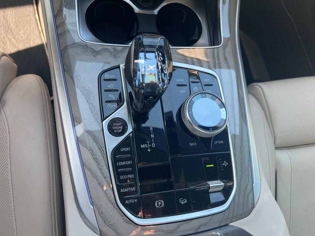 Used 2020 BMW X5 xDrive40i w/ M Sport Package image 14