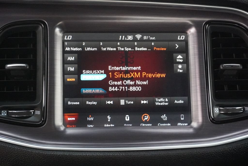 Used 2018 Dodge Challenger R/T w/ Driver Convenience Group RWD image 13