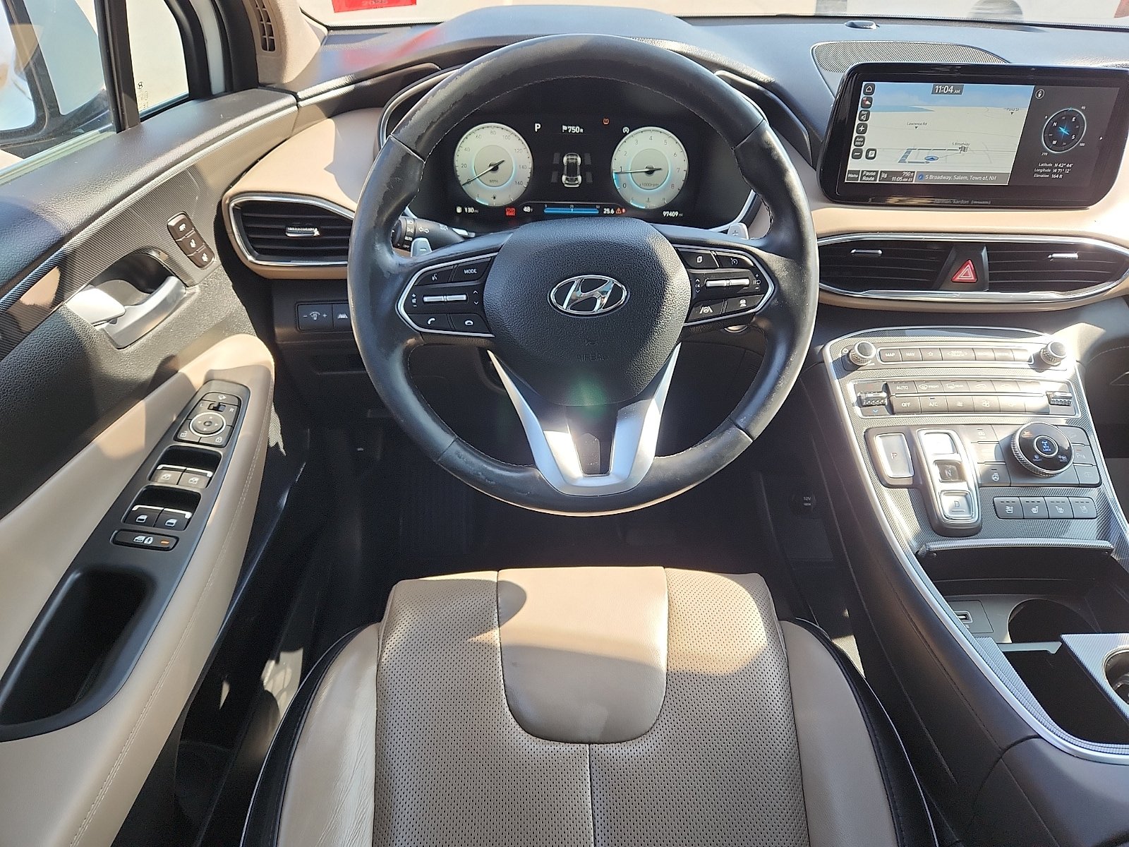 Used 2022 Hyundai Santa Fe Limited AWD/4WD image 10