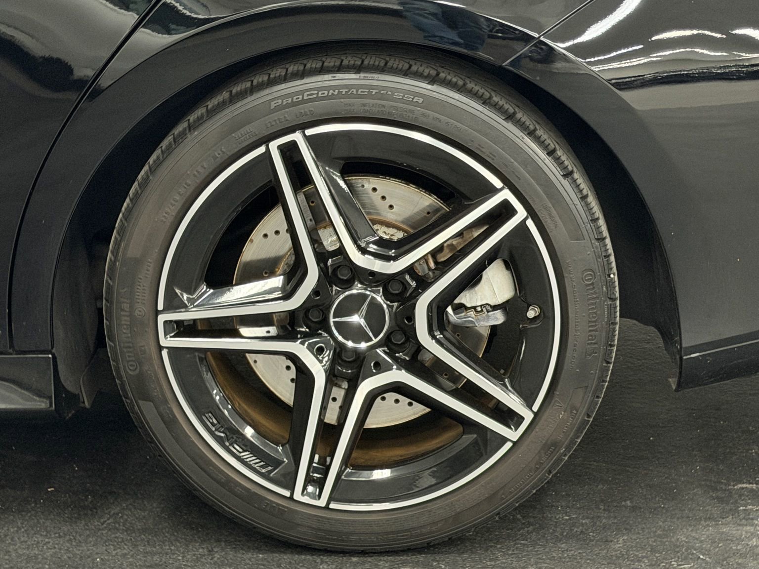 Certified 2022 Mercedes-Benz CLA 35 AMG 4MATIC image 16