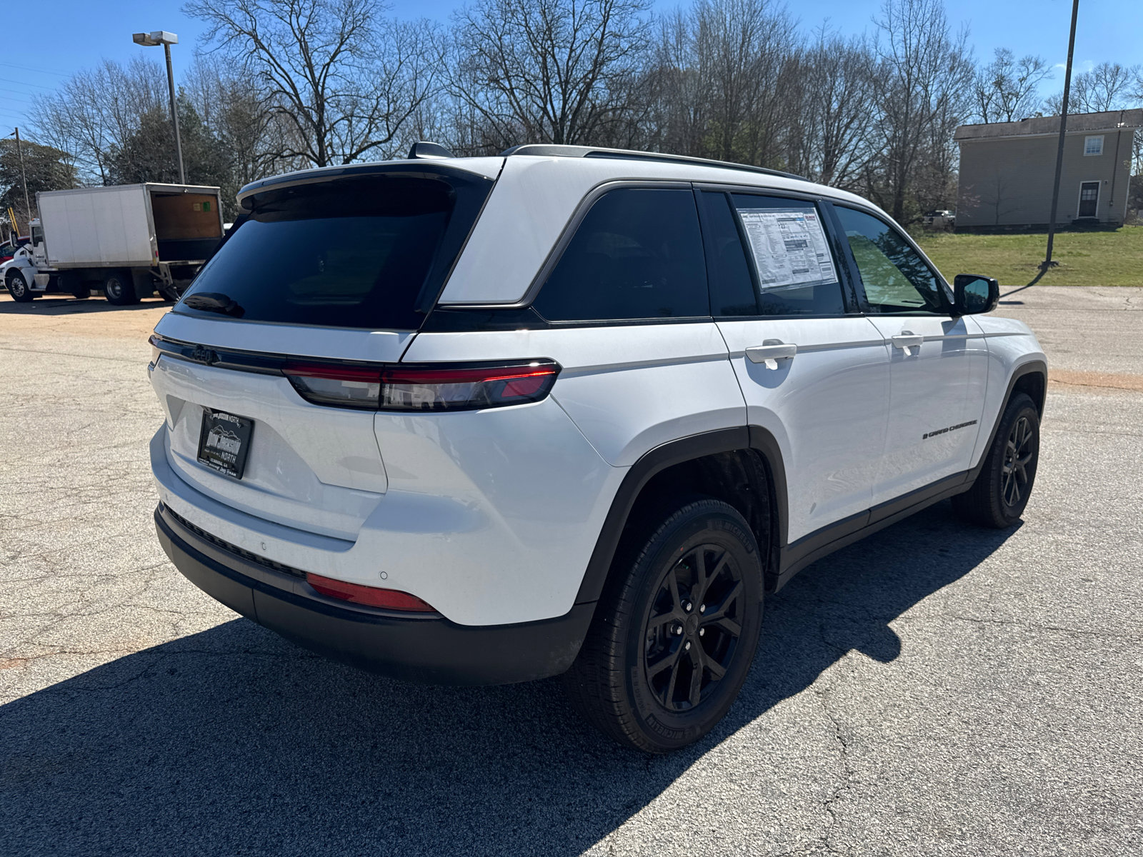 New 2026 Jeep Grand Cherokee Altitude RWD image 5