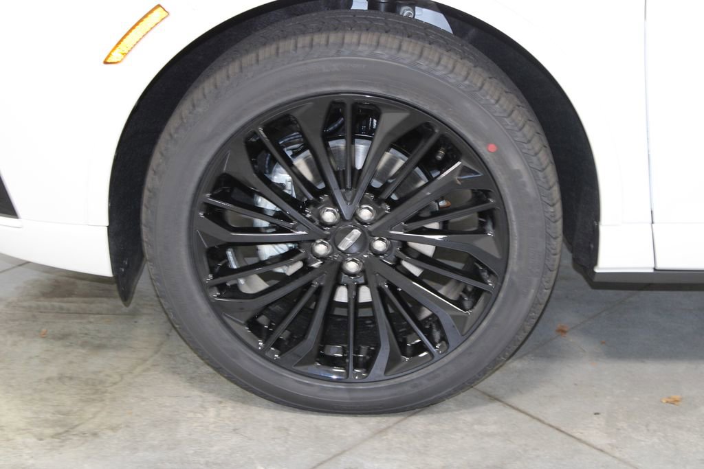 New 2026 Lincoln Corsair Reserve image 18