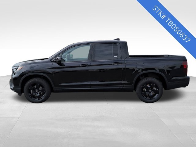 New 2026 Honda Ridgeline Black Edition image 4