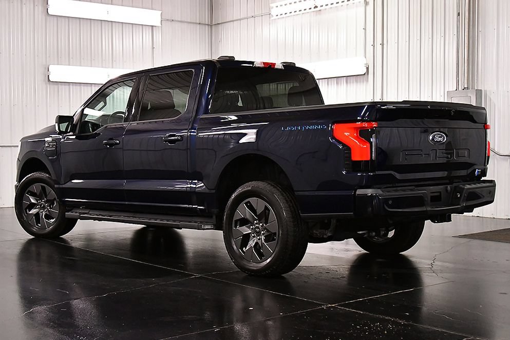 Used 2023 Ford F150 Lightning XLT w/ Equipment Group 312A High AWD/4WD image 5