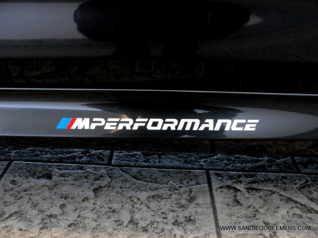 Used 2023 BMW 540i w/ M Sport Package RWD image 6