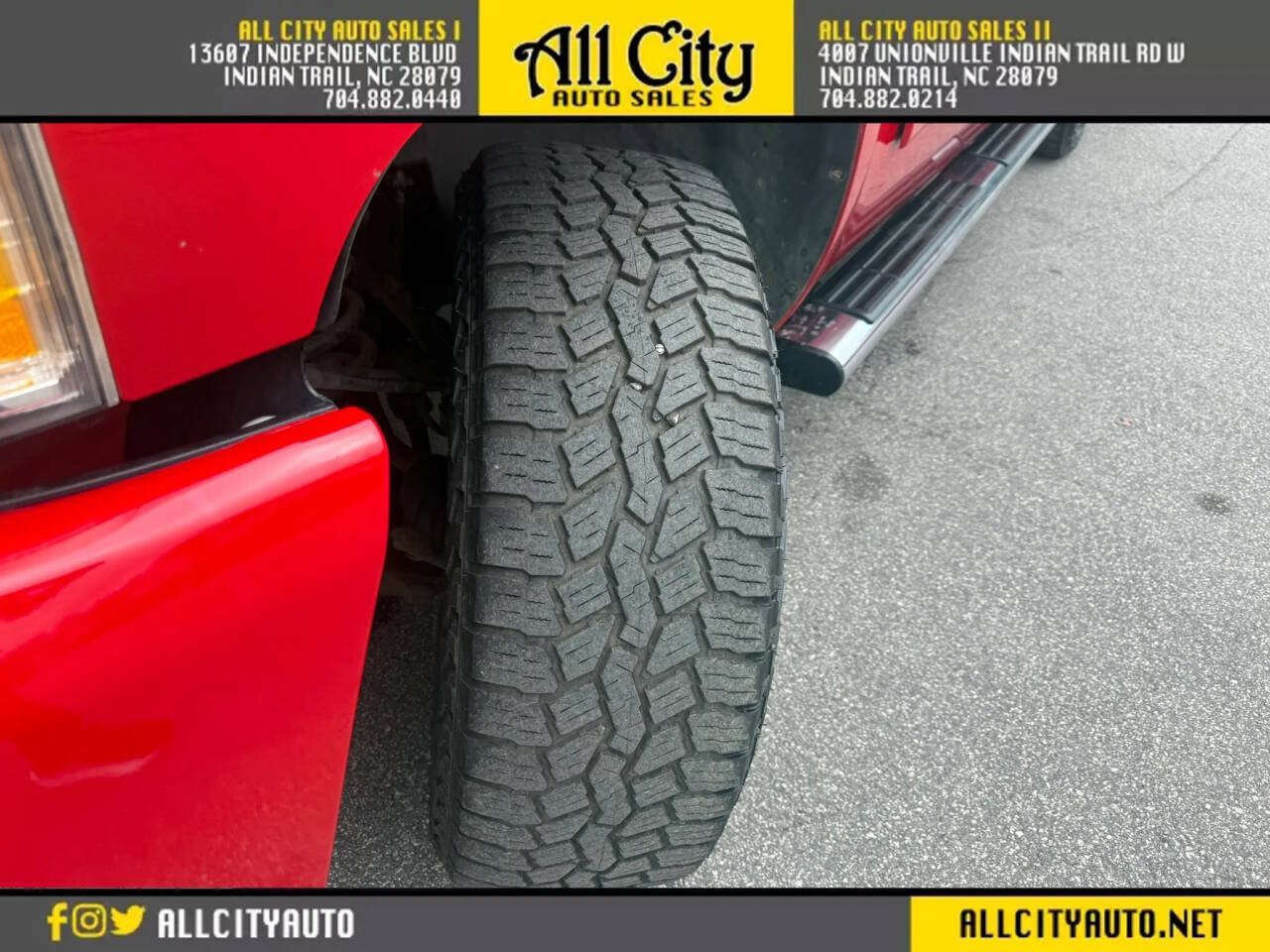 Used 2011 Chevrolet Silverado 1500 LTZ w/ LTZ Plus Package AWD/4WD image 17