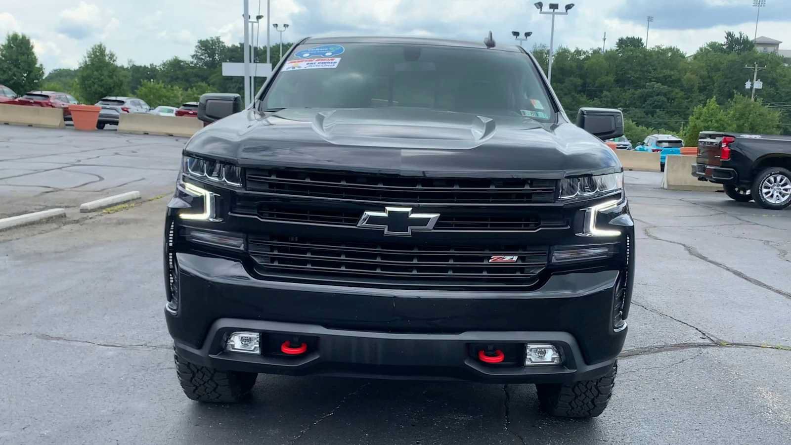 Certified 2022 Chevrolet Silverado 1500 LT Trail Boss w/ Convenience Package II AWD/4WD image 3
