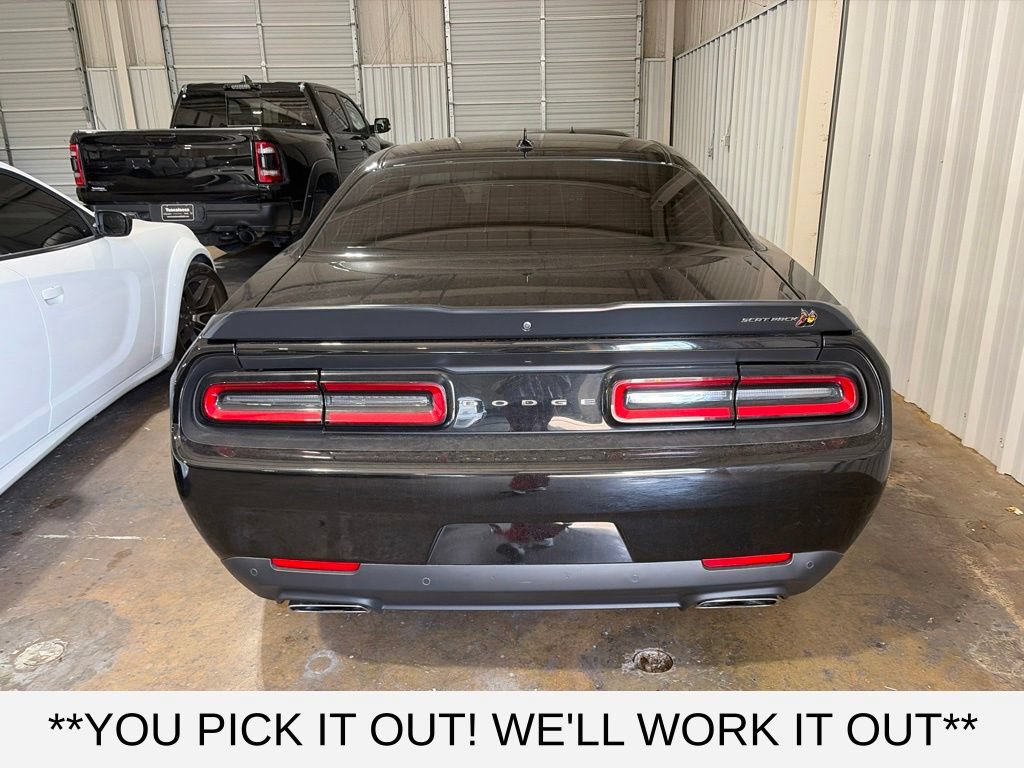 Used 2022 Dodge Challenger R/T Scat Pack RWD image 5