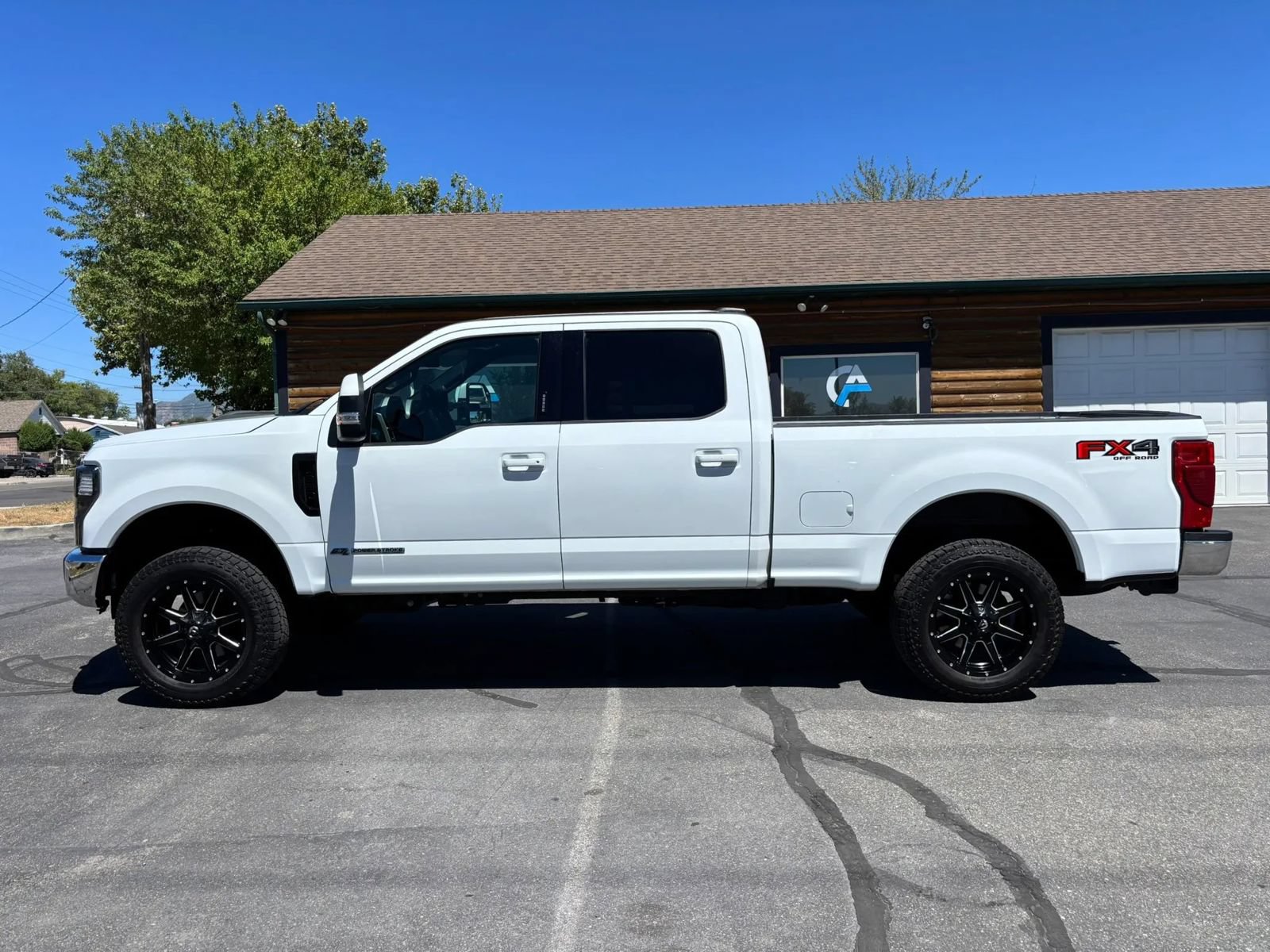 Used 2022 Ford F250 Lariat w/ Lariat Value Package AWD/4WD image 8