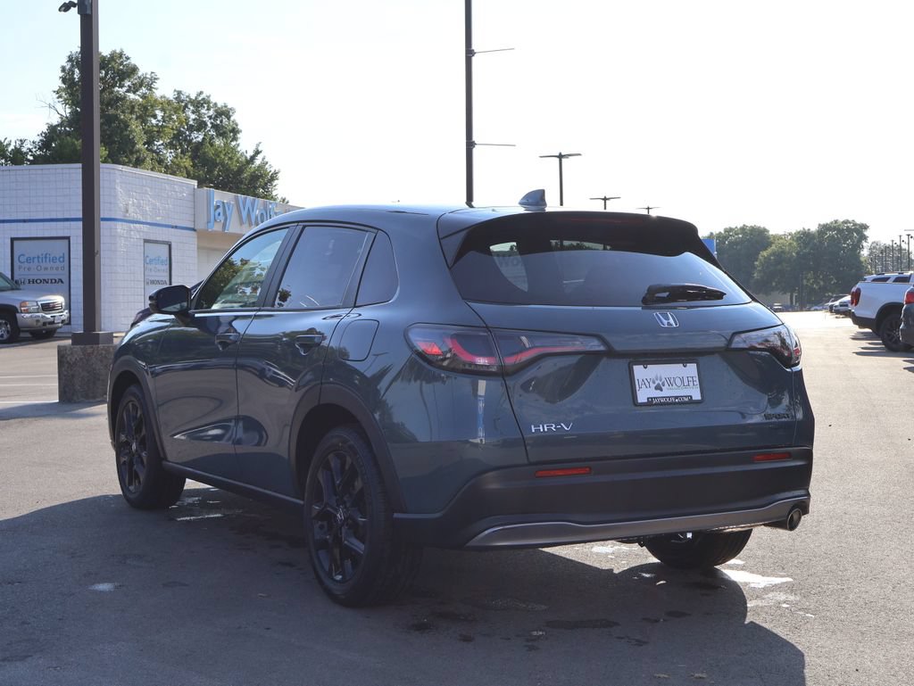 Certified 2025 Honda HR-V Sport image 5