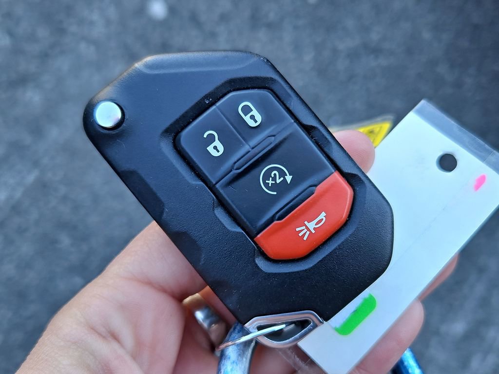 Used 2020 Jeep Wrangler Unlimited Rubicon image 37