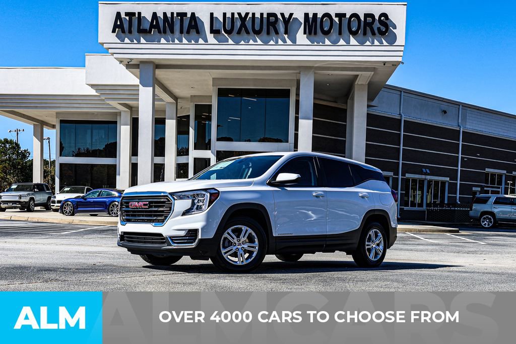 Used 2024 GMC Terrain SLE image 3