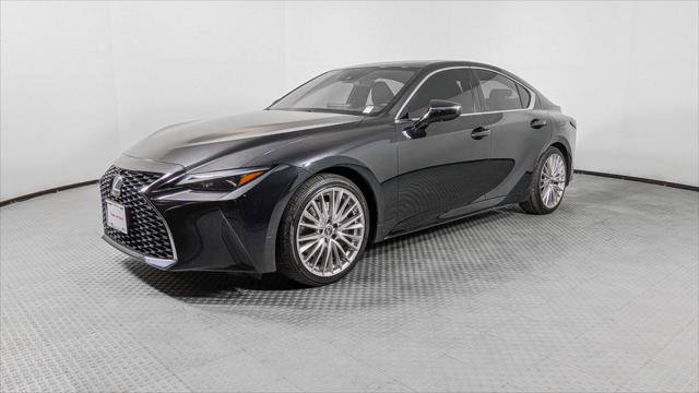 Used 2022 Lexus IS 300 AWD w/ Premium Package image 2