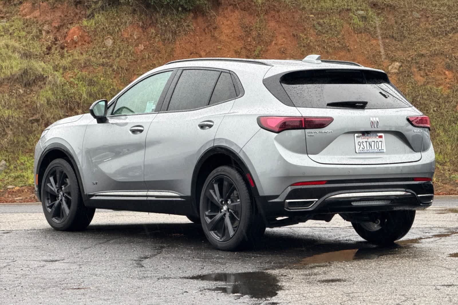 Used 2025 Buick Envision Sport Touring AWD/4WD image 6