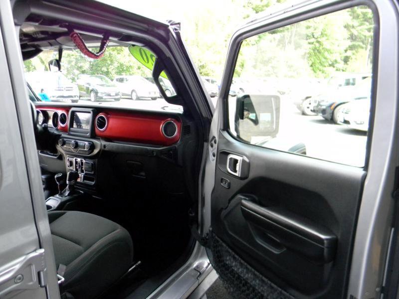 Used 2020 Jeep Gladiator Rubicon image 20