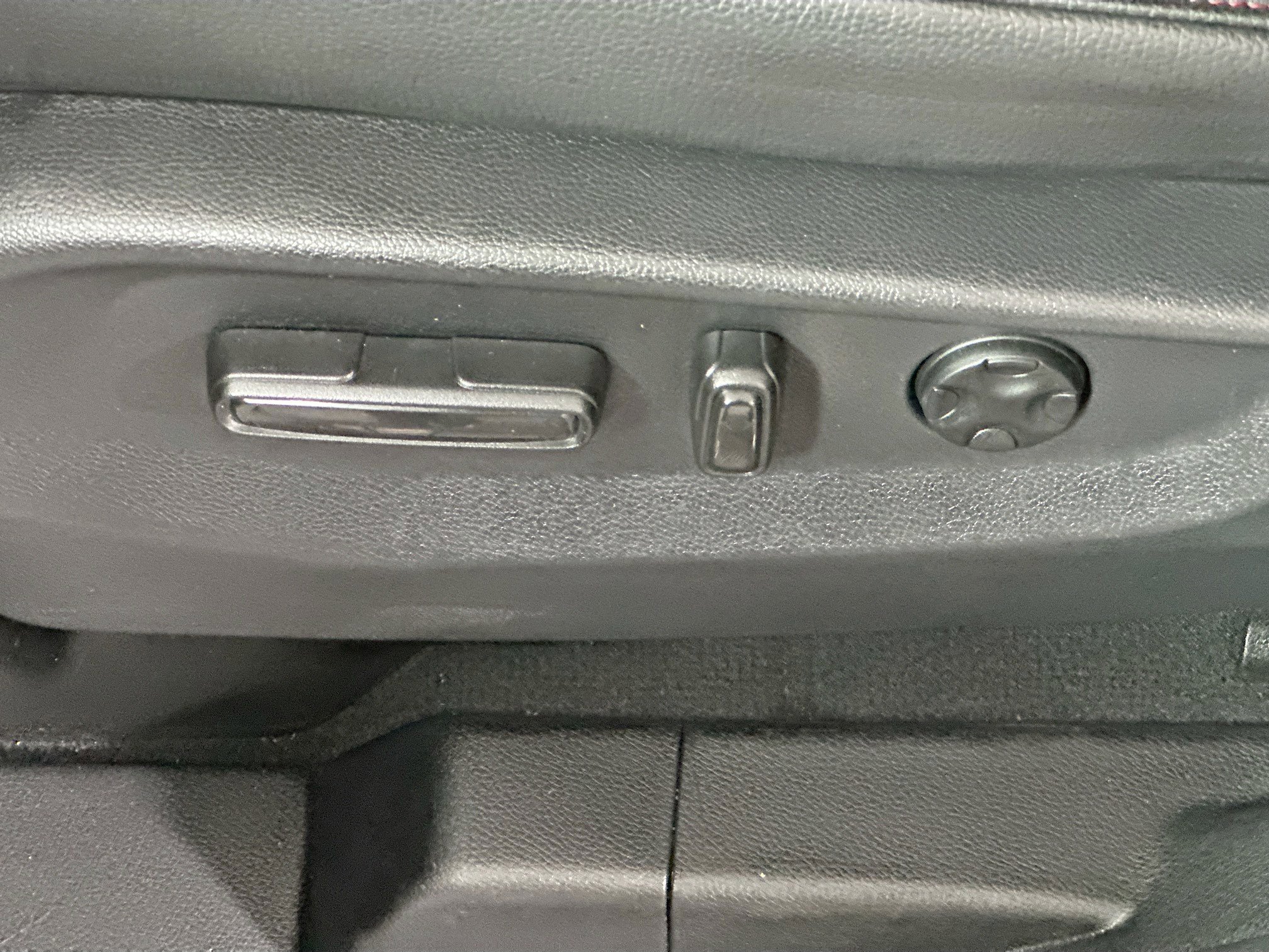 Used 2025 Honda Odyssey Sport-L image 13