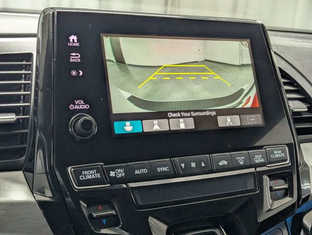 Used 2023 Honda Odyssey Touring image 17
