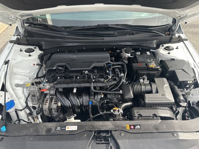Certified 2024 Hyundai Elantra SEL image 39