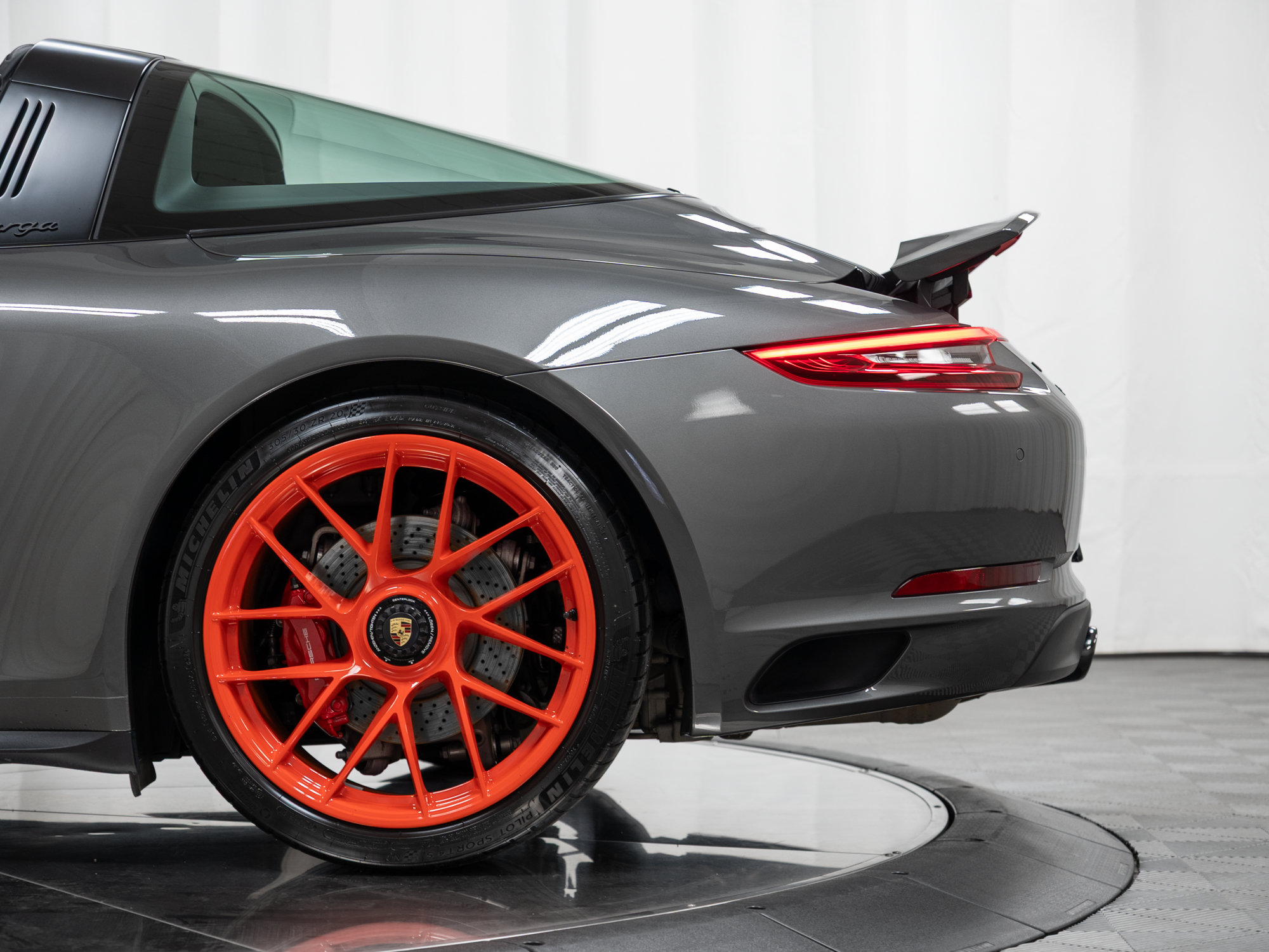 Certified 2018 Porsche 911 Targa 4 GTS AWD/4WD image 49