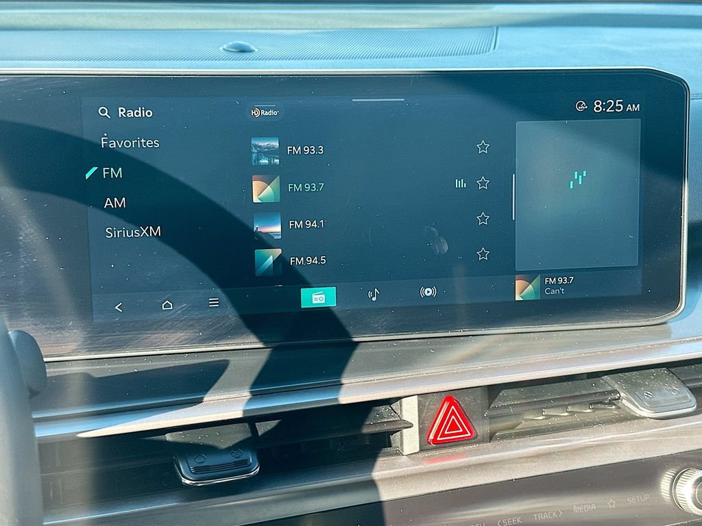 Certified 2025 Kia Sorento EX w/ Panoramic Sunroof Package FWD image 15