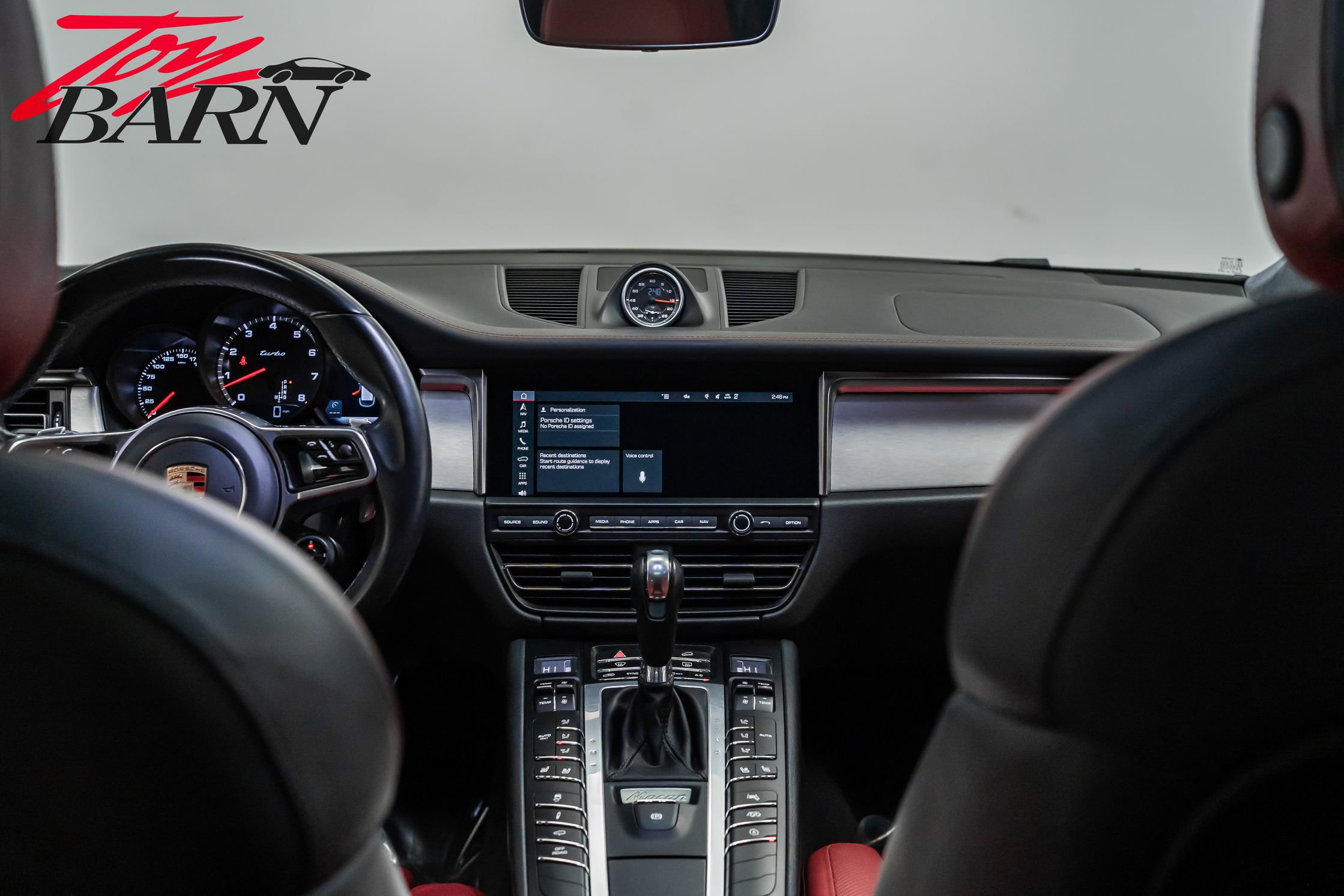 Used 2020 Porsche Macan Turbo image 50